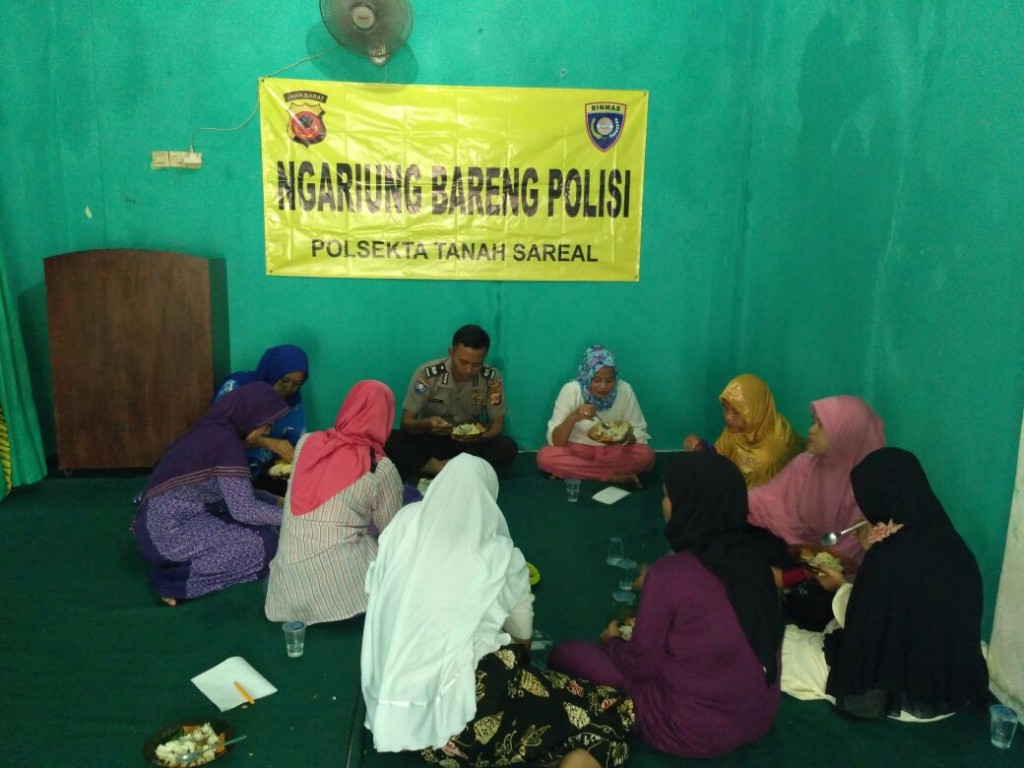 db270794-dfae-4ac7-b34a-f8350470a2b0