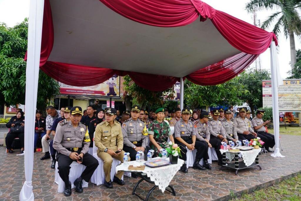 044838ba-31c9-4c5c-b6f1-23d0161ef8b1-1