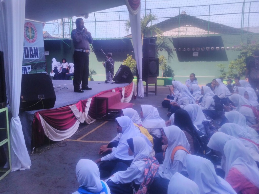 f645ff37-2d21-44aa-85f2-d69667a43a22