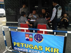 f6c84083-c1c0-41c0-9da8-150246e8714b