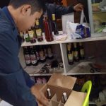Ramadan Pertama, Polresta Bogor Kota Sikat 133 Botol Miras dari Satu Toko